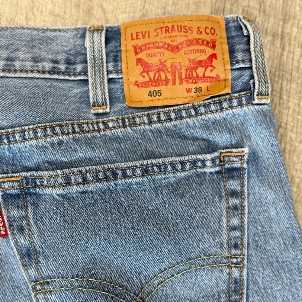 Levi’s Men's Blue Denim Shorts Size 38